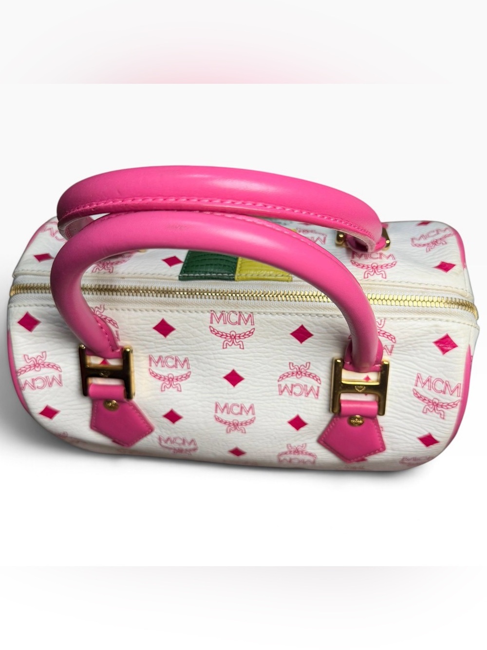 MCM White and Pink Visetos Leather Princess Lion Boston Bag - Picture 5 of 10